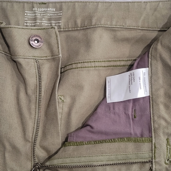 R E.I. Co-op Trailsmith pants- womens size 16, Olive Green - Picture 4 of 6